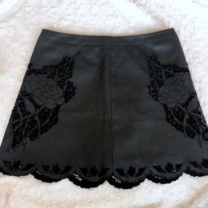 Bcbg skirt